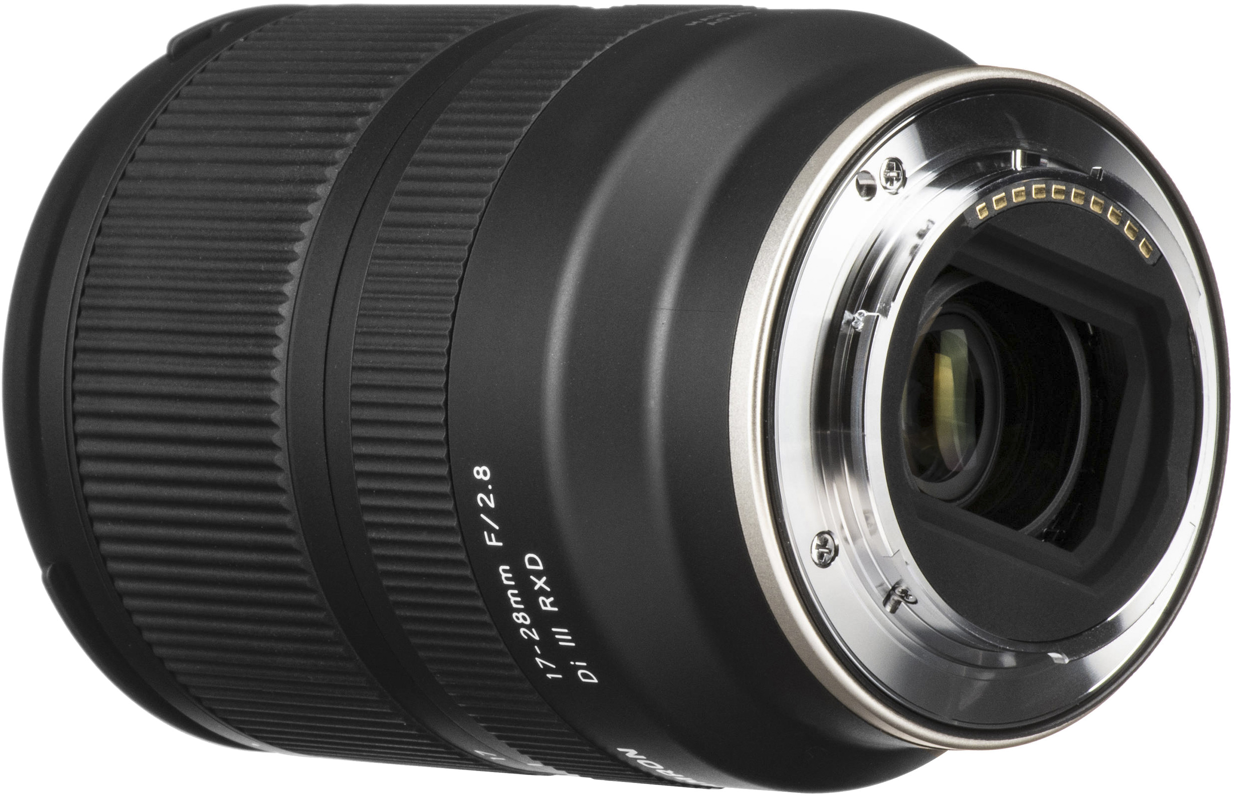 第二世代タムロン17-28mmF/ 2.8 DiIIIVXDレンズを開発