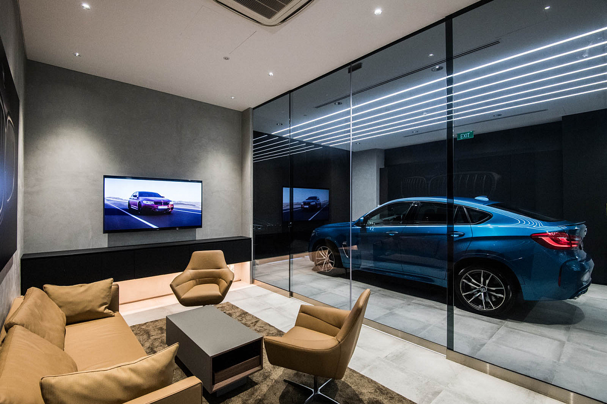 La BMW ha deciso di vendere auto senza concessionari in Europa