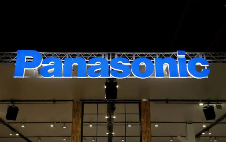 Panasonic em negociações para construir terceira fábrica de baterias nos EUA