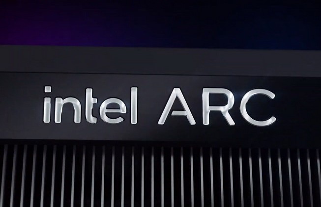 Intel promette di aggiungere il supporto per la tecnologia Smart Access Memory alle schede grafiche Arc Alchemist