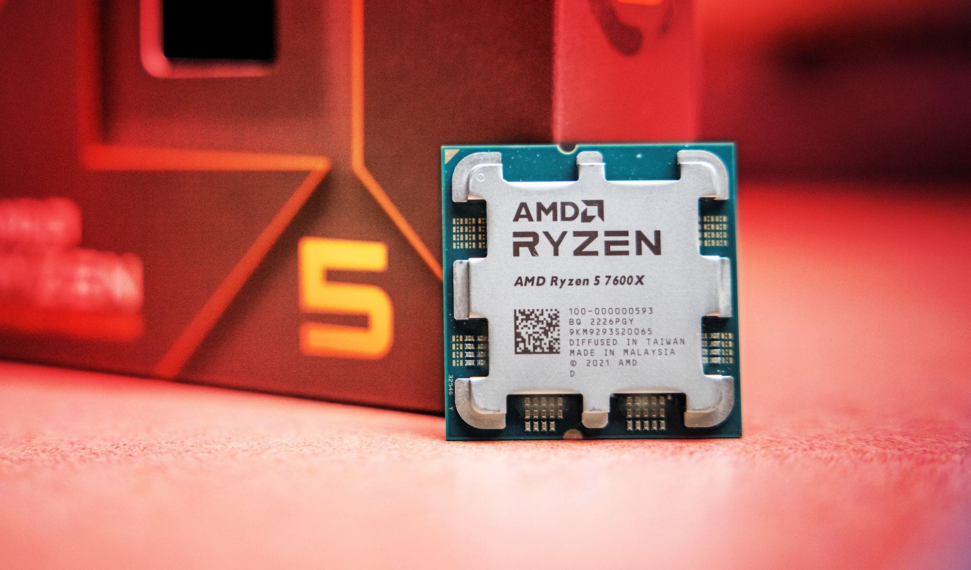 AMDプロセッサの価格は光の速さで下落しています