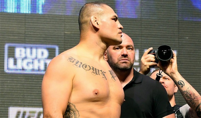 UFC 회장 케인 벨라스케스 체포에 대한 반응