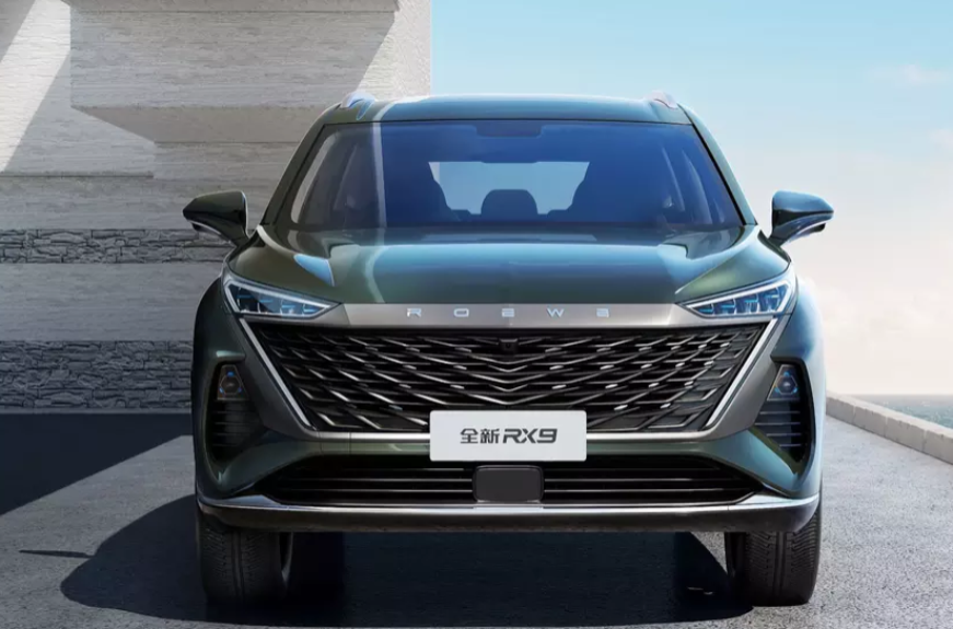 ROEWEが最大のクロスオーバーROEWE RX9を展示