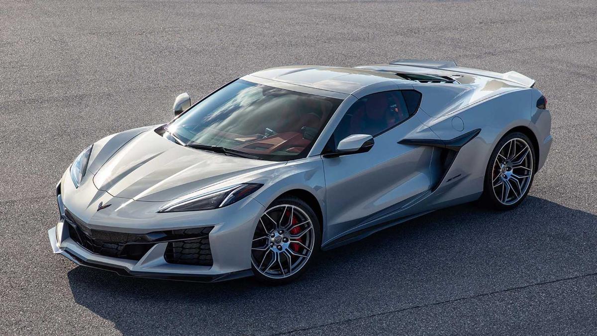 La produzione della Chevrolet Corvette è stata sospesa per una settimana a causa di problemi di fornitura