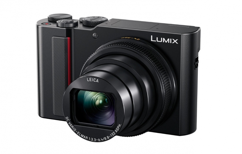Panasonic annuncia la fotocamera compatta TZ202D