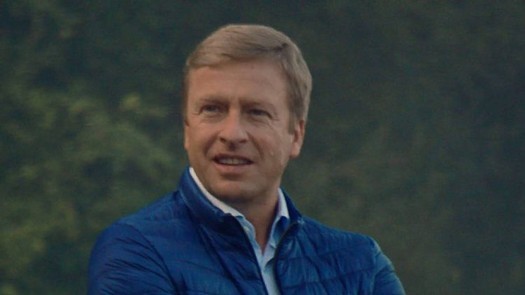 BMW erwartet, dass die Verknappung elektronischer Komponenten auch 2023 anhalten wird