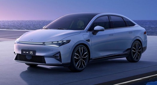 Les voitures électriques chinoises Xpeng P5 peuvent désormais être officiellement commandées dans quatre pays européens
