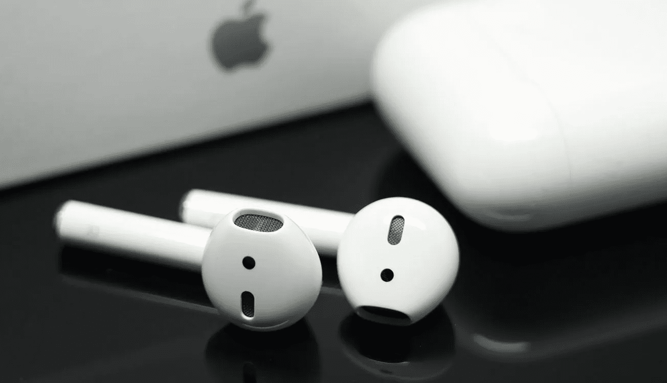 Apple sta preparando cuffie AirPods Lite convenienti