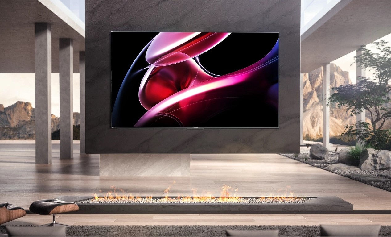 Vorgestellt wird der Hisense UX TV mit einem 85 Zoll MiniLED-Bildschirm