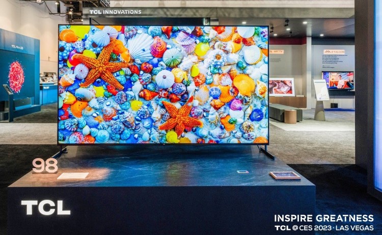 TCL a présenté un téléviseur de jeu de 98 pouces avec 4K et 240 Hz