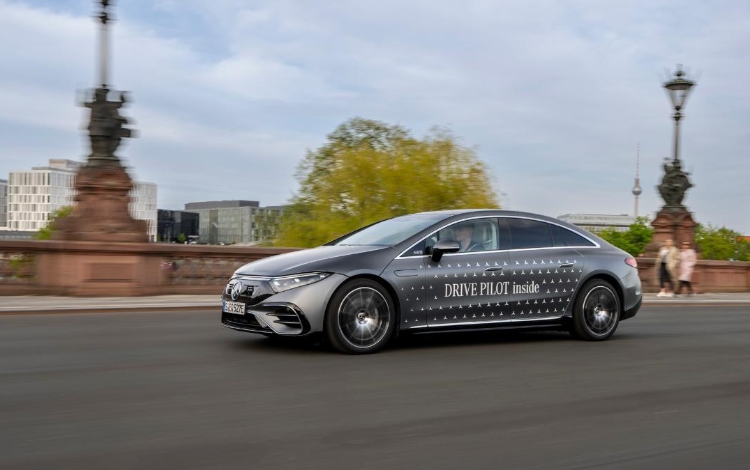 Mercedes-Benz commencera à vendre des voitures autonomes le 17 mai 2022
