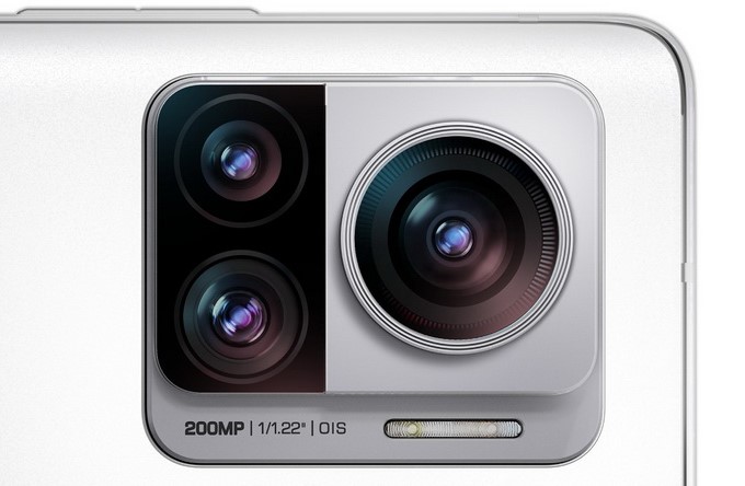 Motorola presenta Edge 30 Ultra con fotocamera da 200 MP per 900 euro