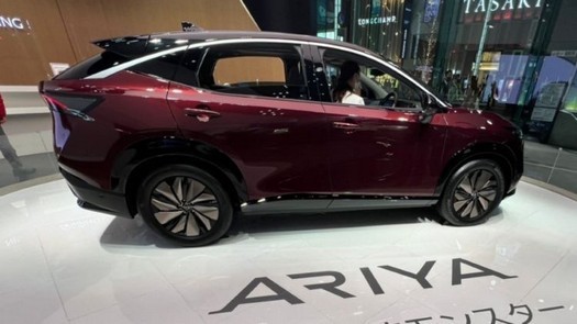 Nissan foi novamente forçada a adiar o início das vendas do carro elétrico Ariya