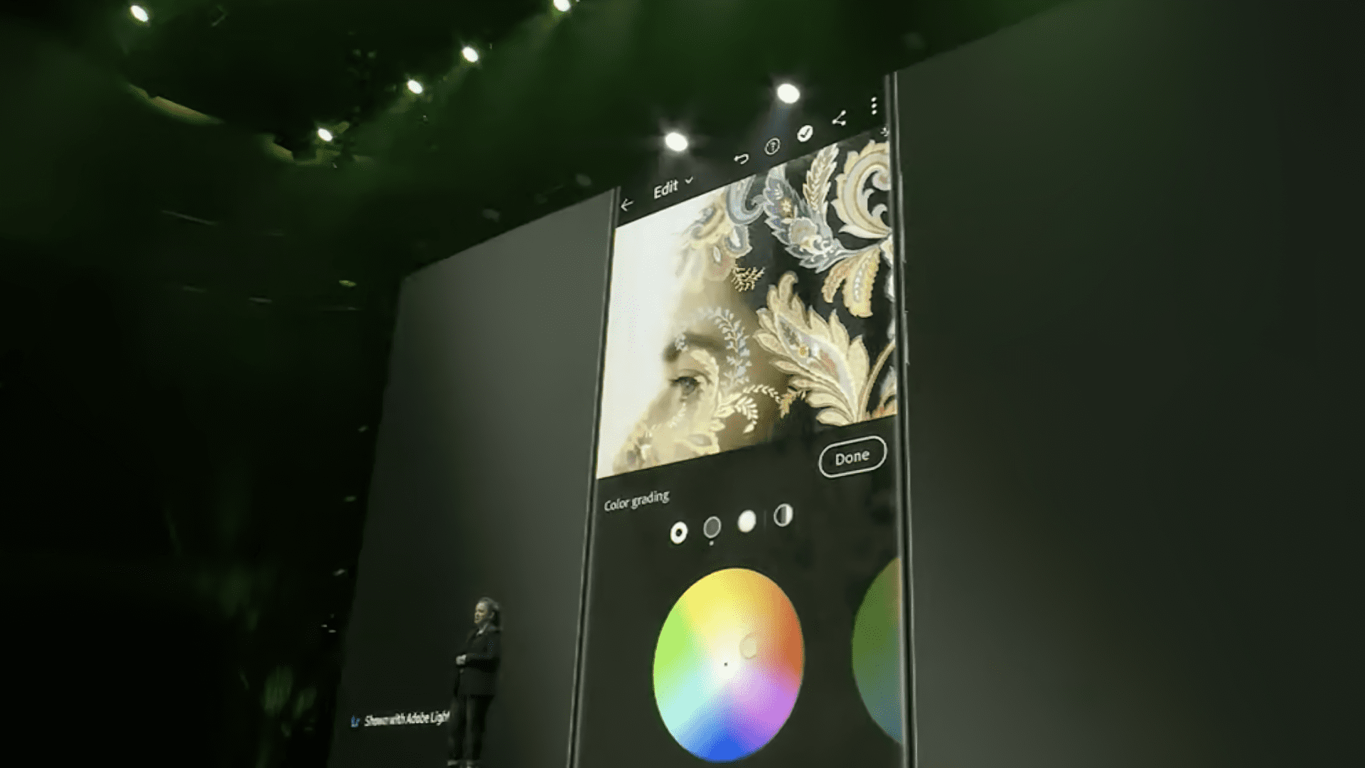 Adobe Lightroom は、Galaxy S23 Ultra の標準フォト エディターになりました