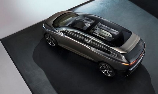 アウディは巨大な電気ミニバンUrbansphereの概念を導入しました