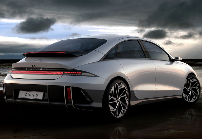 Hyundai ha mostrato l'aspetto della berlina elettrica IONIQ 6
