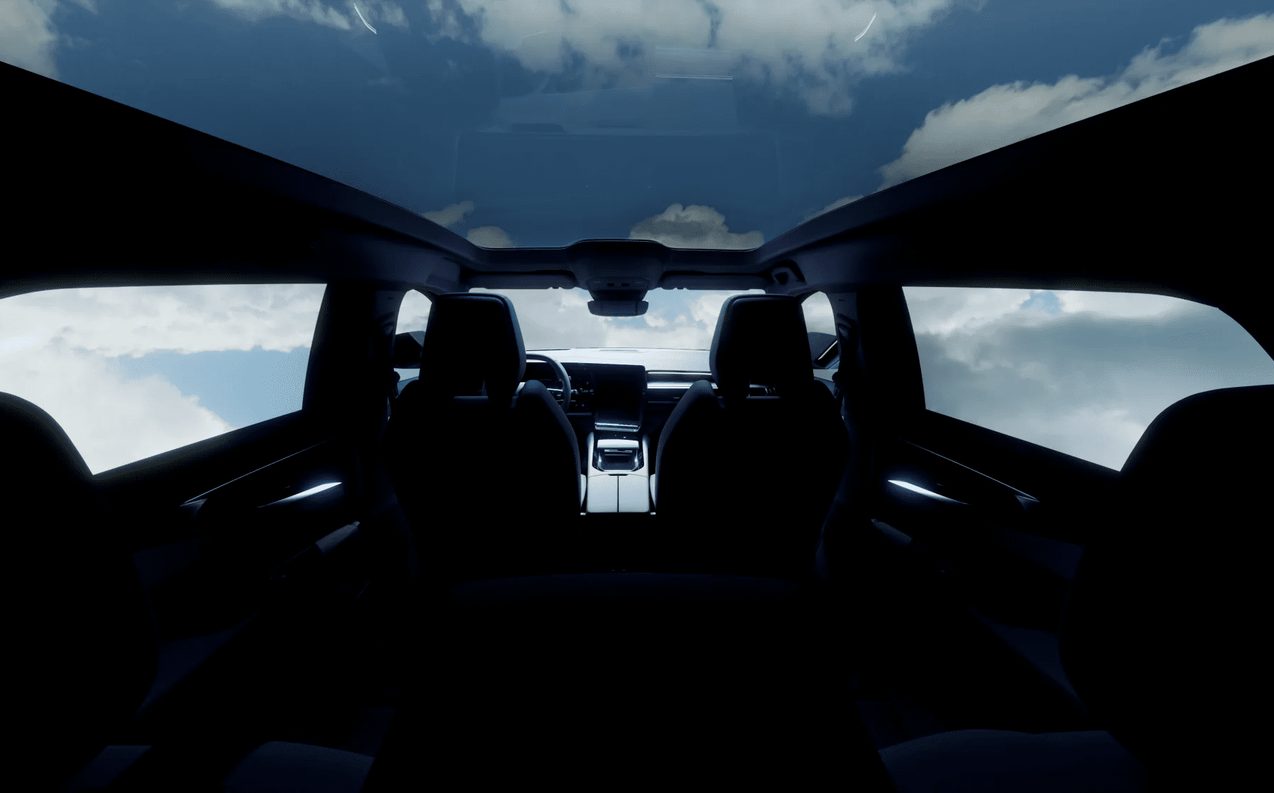 Le Renault Espace se dote d'un immense toit panoramique