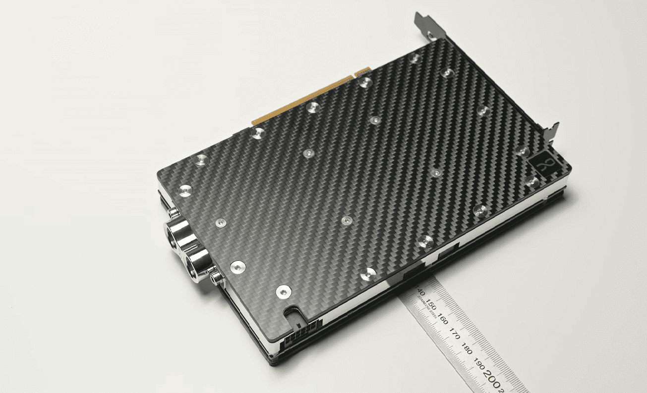 Optimum Tech는 세계에서 가장 작은 GeForce RTX 4090을 선보였습니다.