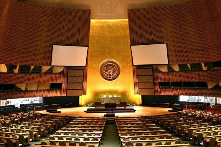 Apple、コロンビアでのiPhone販売禁止は人権侵害だと主張