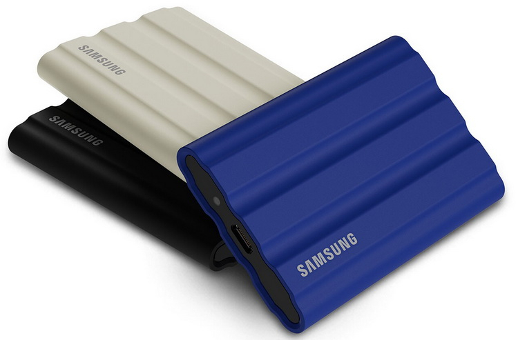 サムスンは最大2TBの外部保護SSDT7シールドを導入しました