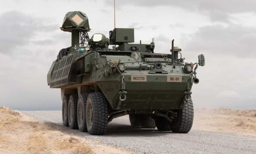Un canon laser de l'armée américaine abat des mines en vol