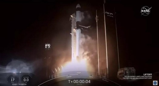 SpaceX Dragon lanciato con successo sulla ISS