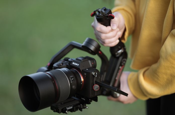 三洋AF85mmF / 1.4FEIIレンズ発表