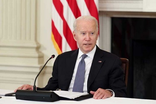 Biden : la moitié des voitures neuves aux États-Unis devraient être à zéro émission d'ici 2030