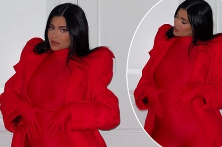 Kylie Jenner incinta ha mostrato una pancia notevolmente arrotondata