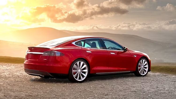 Tesla reprend les livraisons de Model X et Model S en Europe