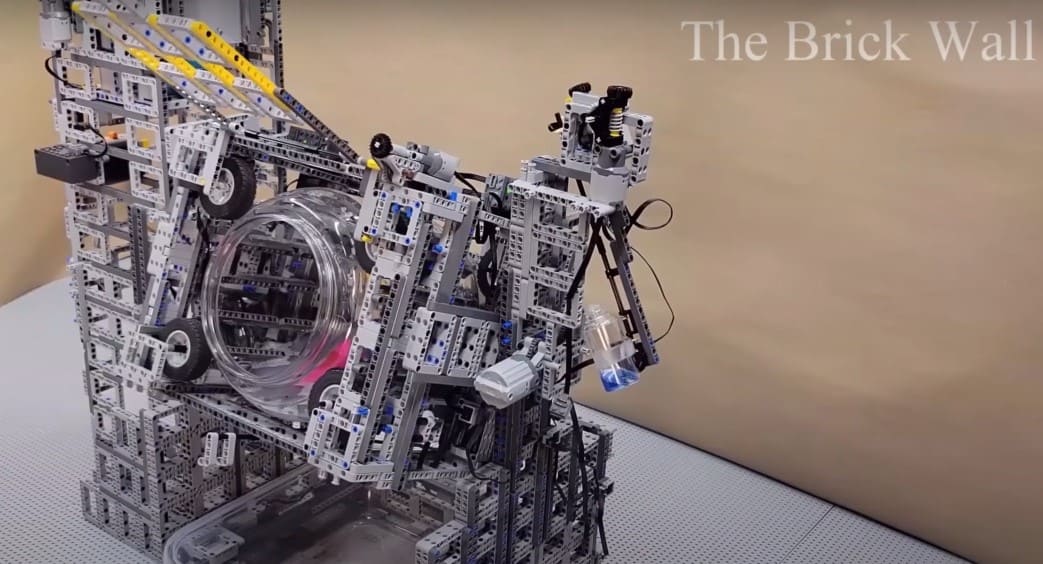 작동하는 LEGO 세탁기가 비디오에 표시되었습니다.