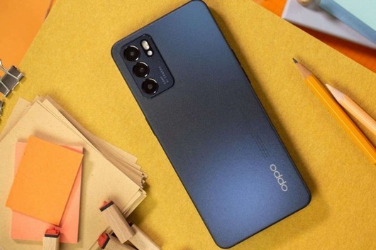OPPO Reno6 5G lidera o ranking dos smartphones com as melhores baterias