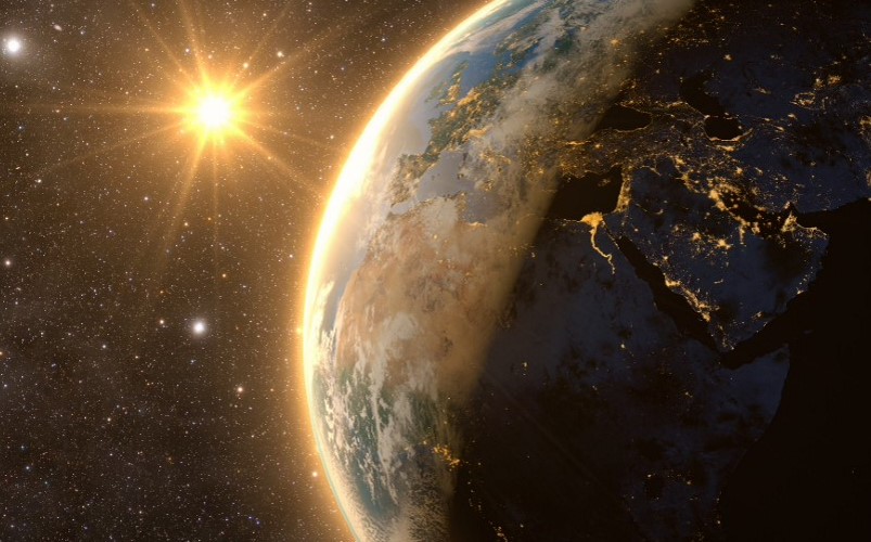 Pour une raison inconnue, la Terre a accéléré sa rotation deux fois en été