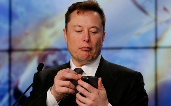 イーロン・マスクは地球上で最も裕福な男になる準備をしています