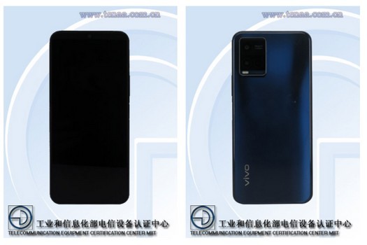 Vivo sta preparando uno smartphone Y32 di fascia media con tripla fotocamera