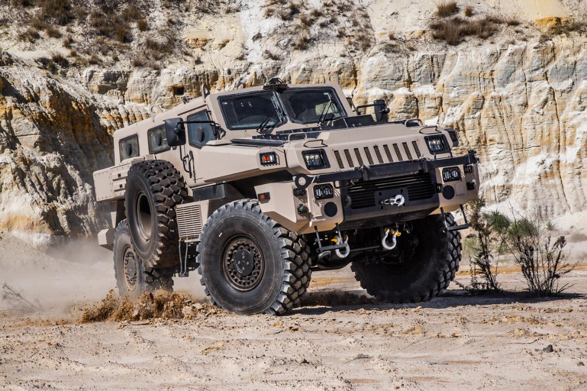 Paramount Marauder ha migliorato il veicolo blindato per veicoli fuoristrada dal Sud Africa
