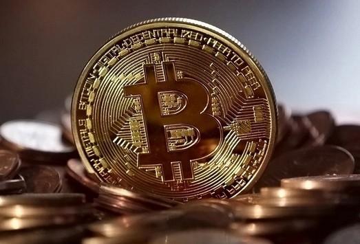 Os golpistas de criptomoeda roubaram um recorde de US $ 7,7 bilhões em 2021