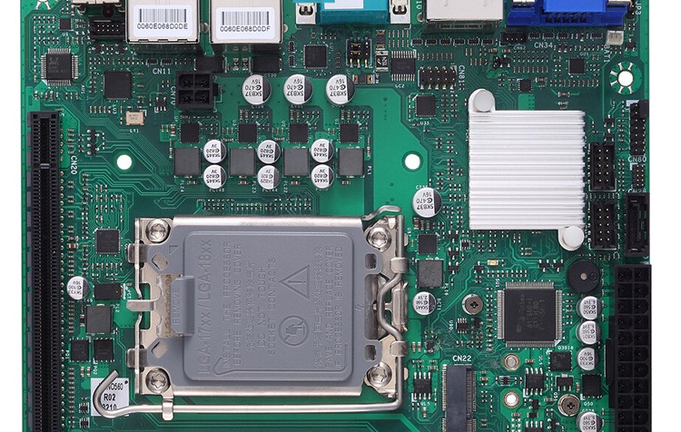 AxiomTek MANO560 Compact Board mit Intel Alder Lake S Prozessor