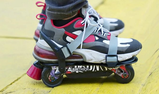 Airtrick 전동 롤러는 스쿠터를 편리하고 빠르게 대체할 수 있습니다.