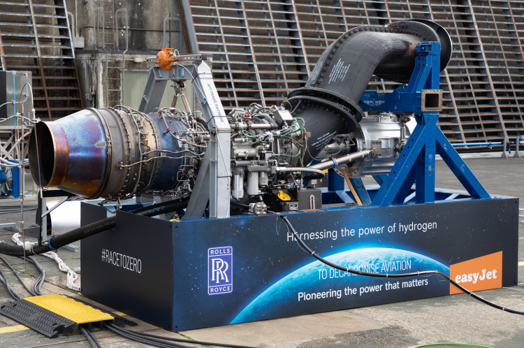 Rolls-Royce teste pour la première fois un moteur d'avion moderne à hydrogène