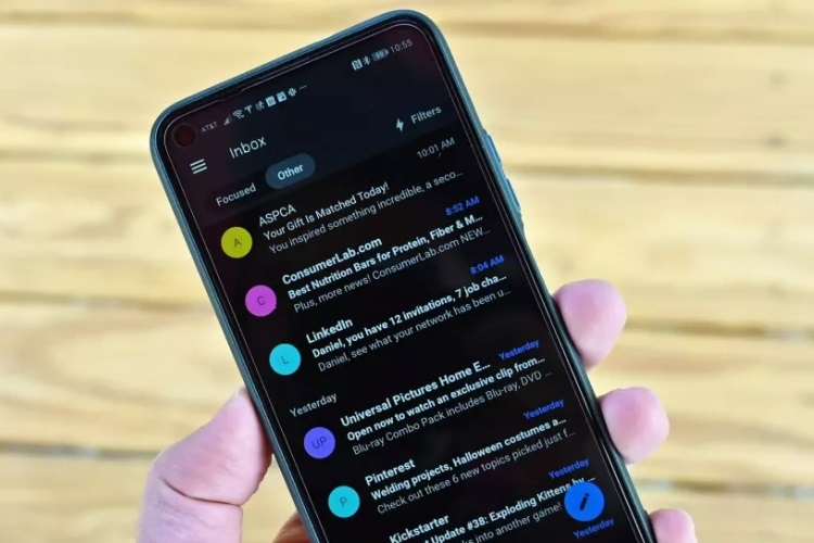 Microsoft sta lavorando a una nuova app Outlook per dispositivi Android