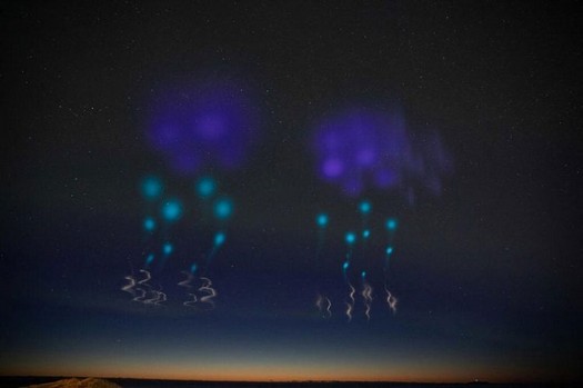 NASAは、科学のために、北極上およびすべての上に壮大な宇宙花火大会を上演しました