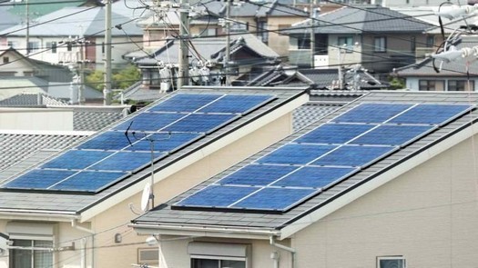 La rareté des puces atteint les systèmes d'énergie solaire