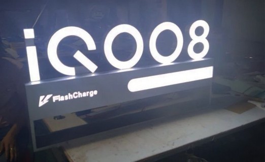 Lo smartphone Vivo iQOO 8 riceverà un processore Snapdragon 888 Plus