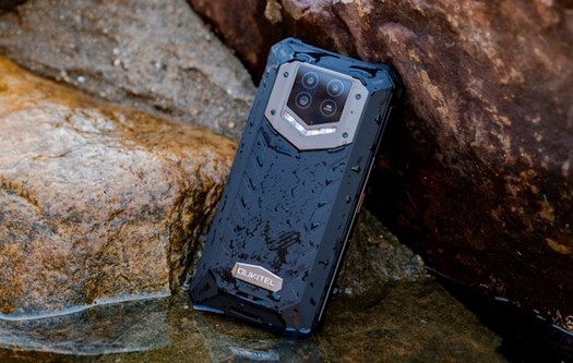Oukitel dévoile un smartphone durci WP15 5G à 300 $ avec une batterie de 15 600 mAh