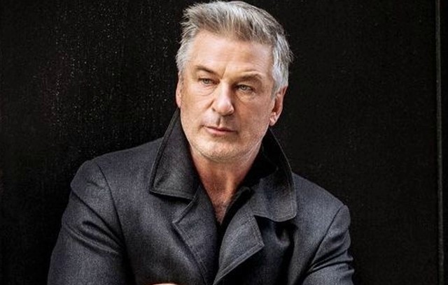 알렉 볼드윈(Alec Baldwin)은 여덟 번째 아버지가 되었습니다.