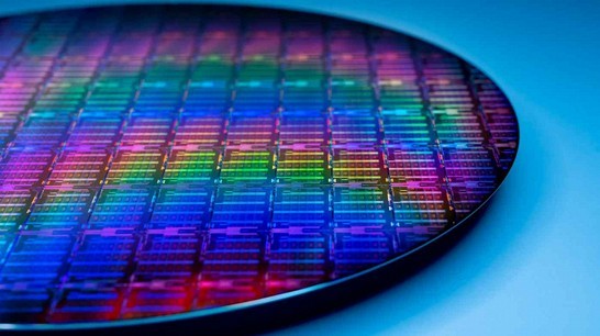 Le Japon va également investir dans le développement de la production nationale de microcircuits