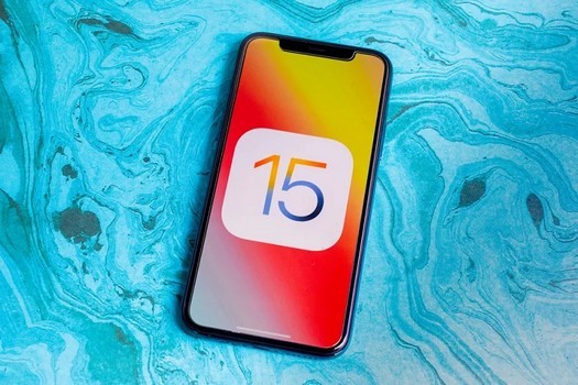 Apple lance iOS 15.1 avec SharePlay et la possibilité d'ajouter des certificats de vaccination au portefeuille