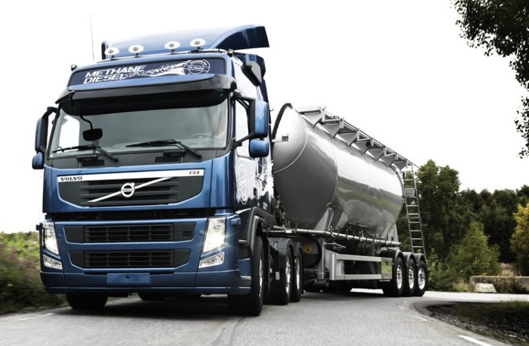 Volvo Trucks startet die Serienproduktion von schweren Elektro-Lkw