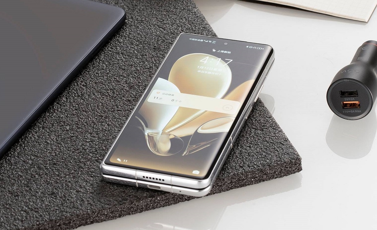 Honor Magic Vs는 66와트 충전으로 이중 배터리를 받게 됩니다.